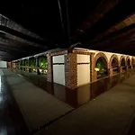 Hotel Restaurant Bujtina E Gjelit 4*