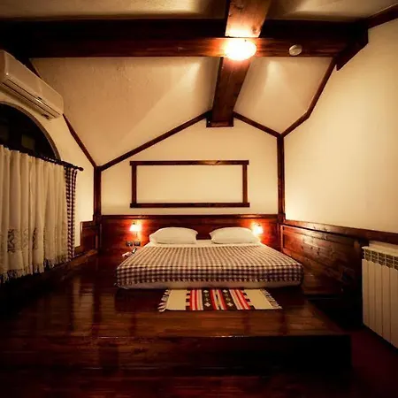 布提纳青年旅舍