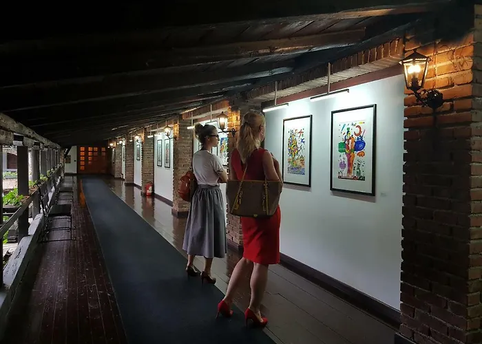 Restaurant Bujtina E Gjelit 4* Tirana