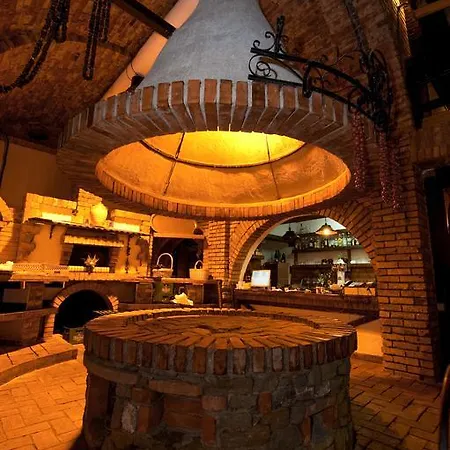 Restaurant Bujtina E Gjelit Hotel Tirana