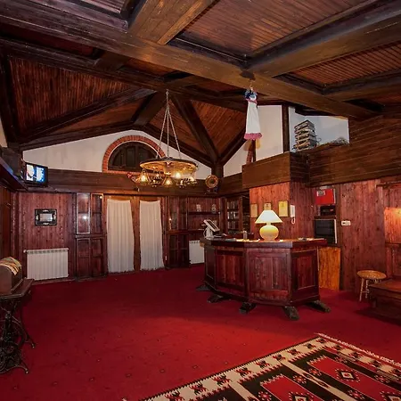 Hotel Restaurant Bujtina E Gjelit Tirana