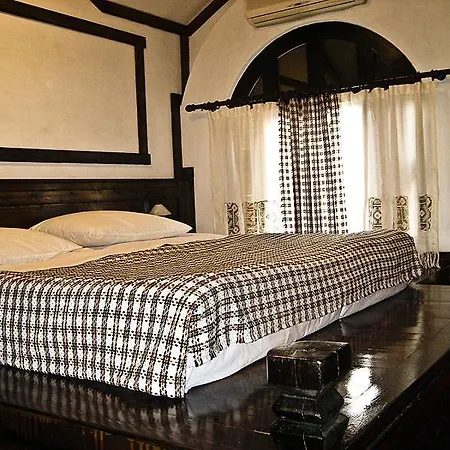 Hotel Restaurant Bujtina E Gjelit 4*